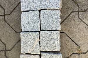 Pflastersteine BRAVO AMBIENTE -geflammt- Granit 9x9x8cm edelgrau