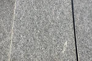 Terrassenplatten BRAVO EXACTA -satiniert- Granit 60x30x2cm edelgrau