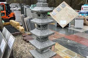 Gartenlampe Pagode Granit 180cm hoch grau