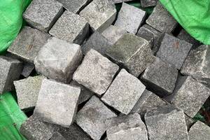 Pflastersteine IMPALA BLACK -satiniert- Gabbro 10x10x8cm anthrazit-schwarz